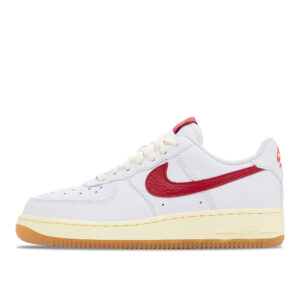 Женские кроссовки Nike Air Force 1 07